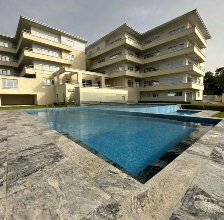 3 bedroom flat / apartment